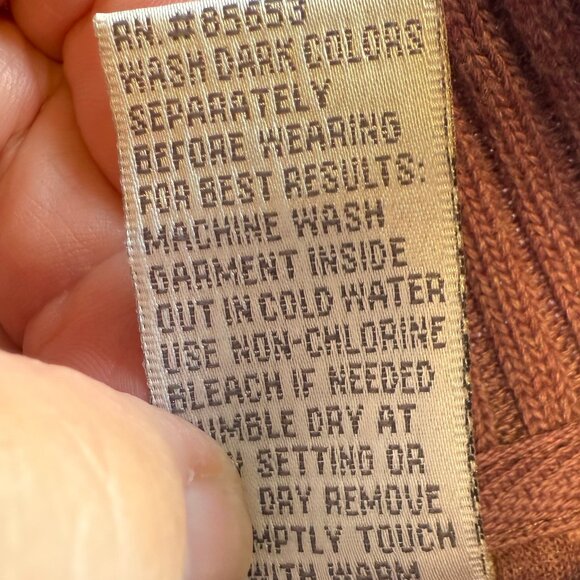 Koret 3 Quarter Zip Top Size X-large - Picture 6 of 6